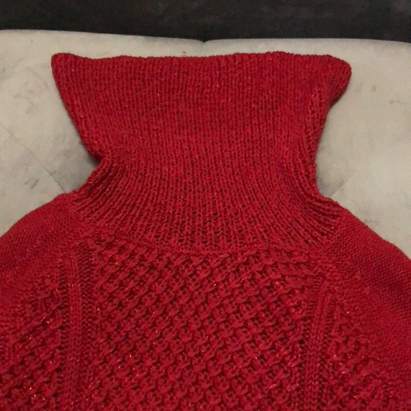 Sweater - Picture 2 of 4